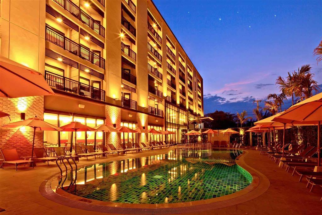 Hotel Ibis HHQ Esterno foto