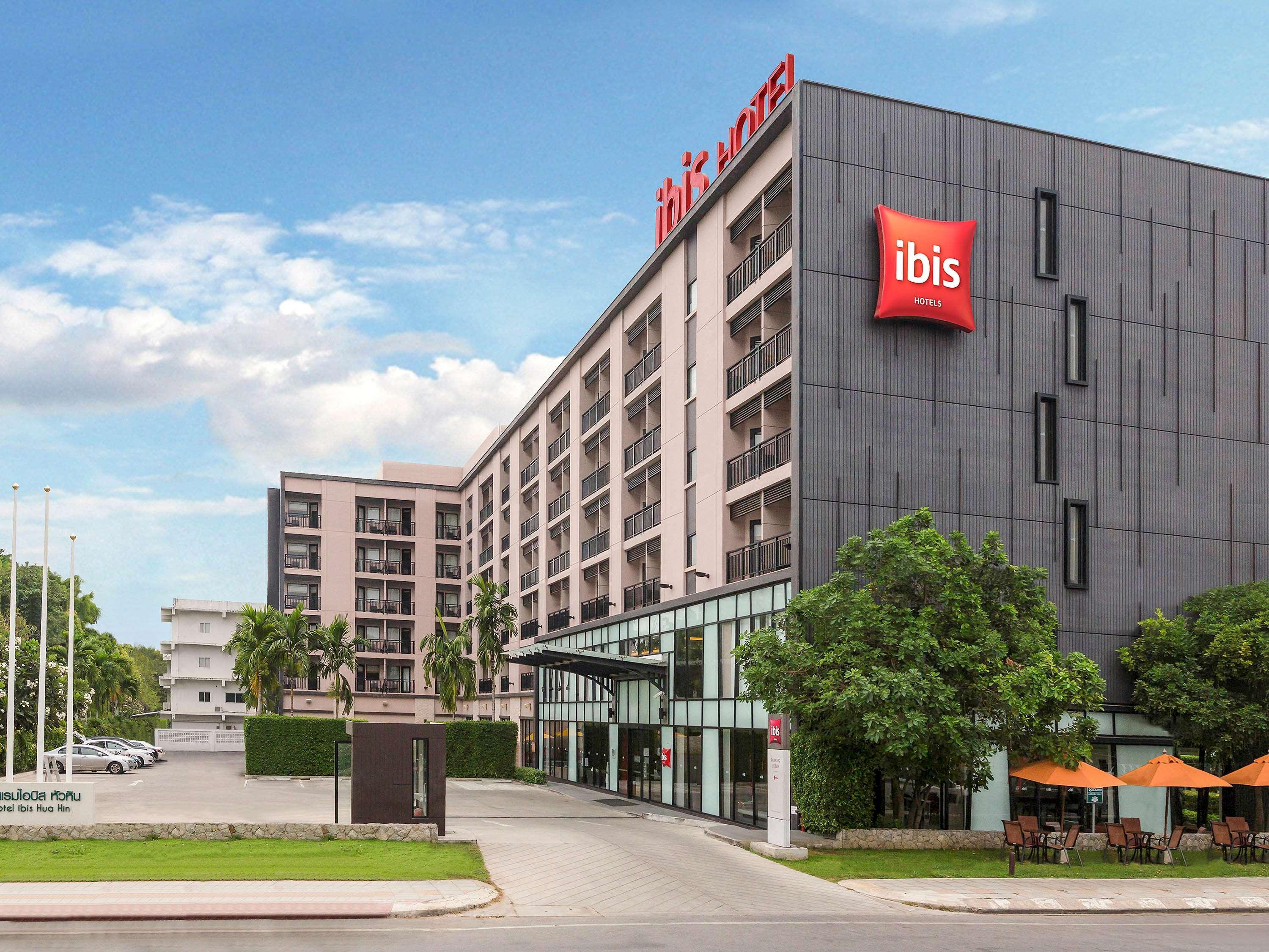 Hotel Ibis HHQ Esterno foto